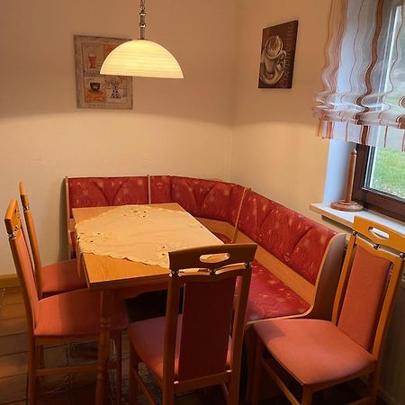 Feriendorf Am Hohen Bogen Haus 98 Eg Arrach Exteriör bild